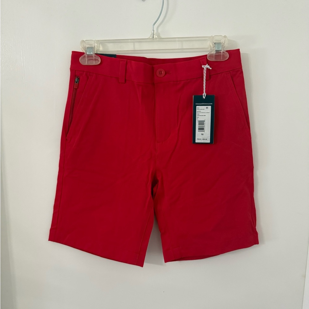 NWT Boys Vineyard Vines Performance Shorts in Lighthouse Res